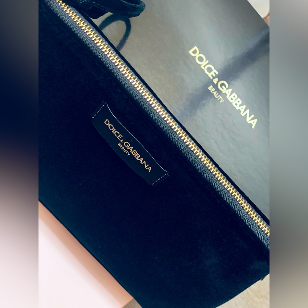DOLCE & GABBANA Makeup Pouch / Cosmetic Bag Gold Zip